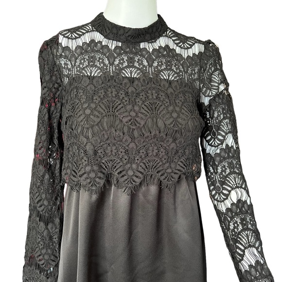 BCBGeneration - Womens Lace Overlay Mini Dress Sz. XS - Picture 2 of 12